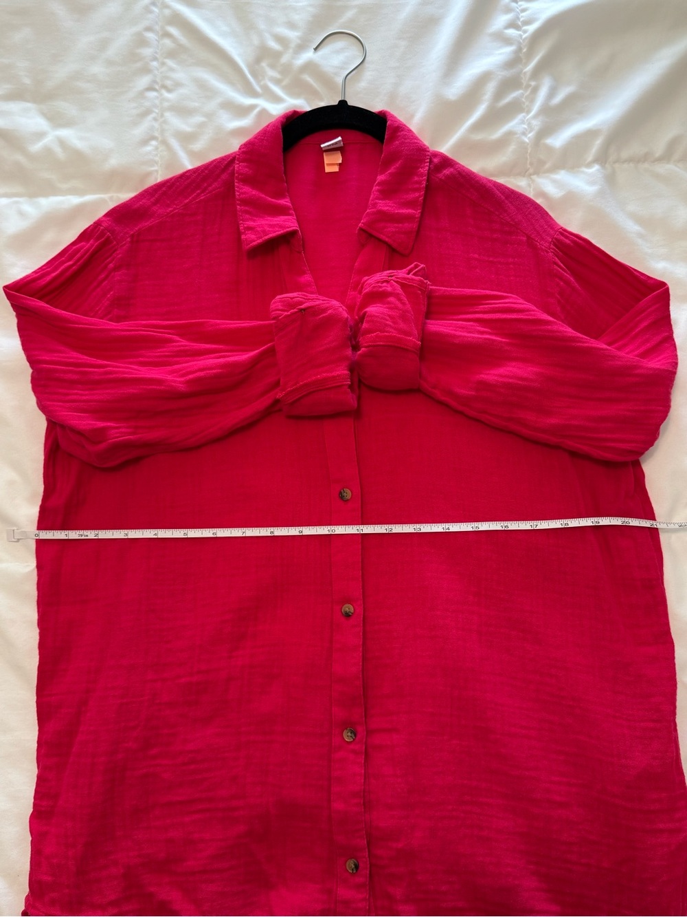 Old Navy Women's Button-Down Shirt - Bright Pink - Picture 9 of 10